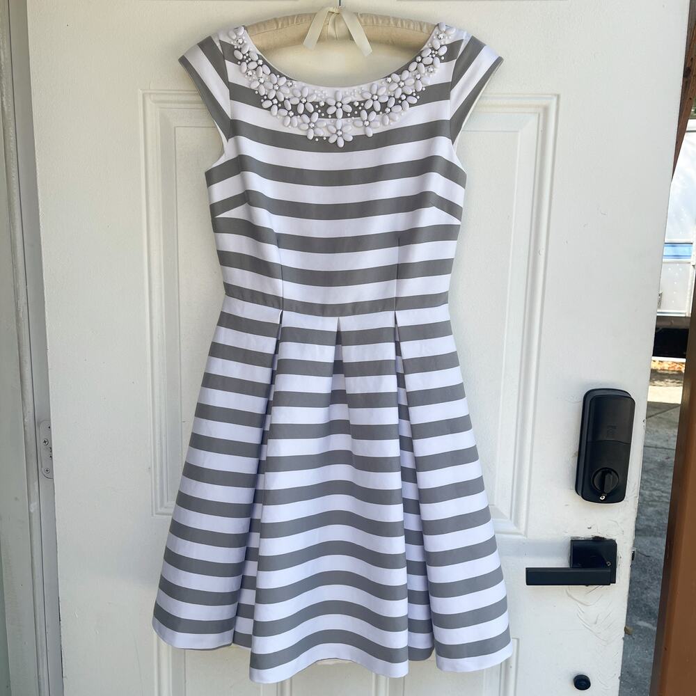 Kate Spade Mariella Striped Beaded Jeweled Neck Dress Gray White Size 2